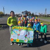 spacer szukanie wiosny starszaki Olza
