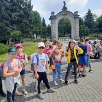 Uczniowie w czasie zwiedzania (11)