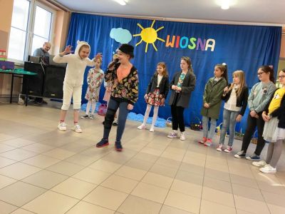 Uczniowie podczas występu (6)