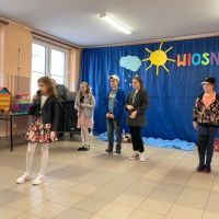 Uczniowie podczas występu (3)