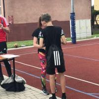 Reprezentanci szkoły w czasie rozgrywek w Rogowie. (3)
