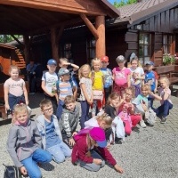 Dzieci w trakcie spotkania (1)