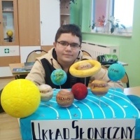 Uczniowie prezentują swoje prace. (6)