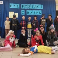 Na wielkim, bajkowym balu. (8)
